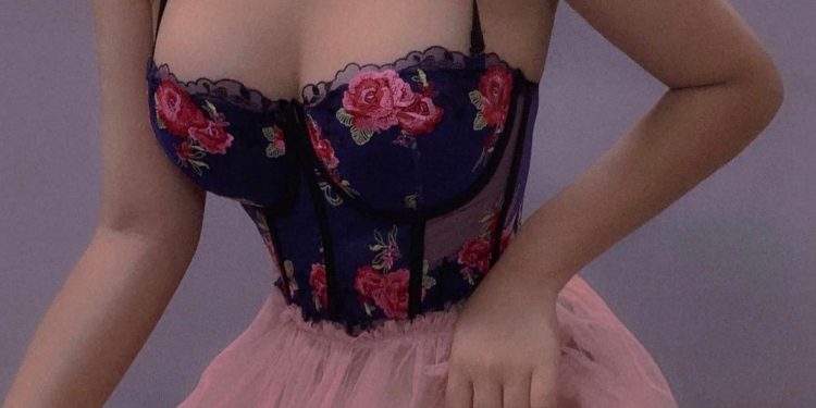 Phụ nữ, hãy yêu đồ nội y như yêu bản thân!