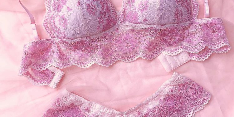 BÍ KÍP CHỌN NỘI Y MÙA NÓNG KHÔNG GÂY MỤN LƯNG, MẨN ĐỎ DA