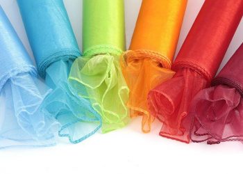 Vải organza (vải tơ sống) là gì? Chúng có những đặc điểm gì?