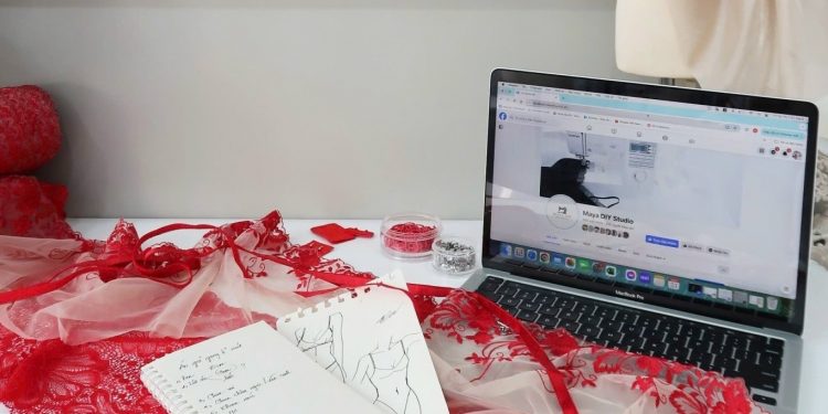 Những ưu điểm, nhược điểm khi học online