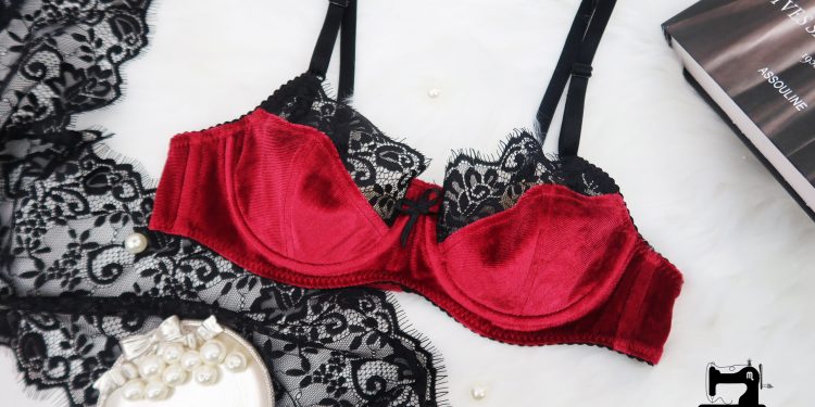 Những gam màu nội y mà giáng sinh nàng nào cũng nên có