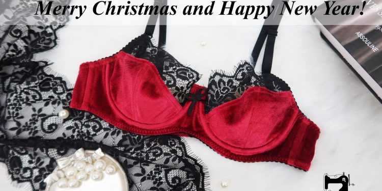 Mini game may vá nội y tháng 12