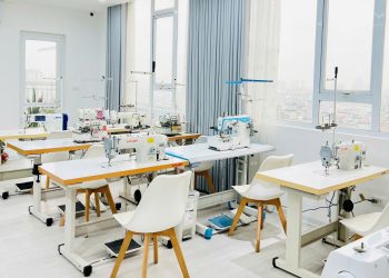 CÁC LOẠI MÁY VÀ THIẾT BỊ TỪ CƠ BẢN ĐẾN NÂNG CAO CHUYÊN DỤNG TRONG MAY MẶC NỘI Y