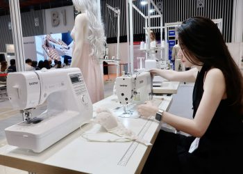 Khi đam mê may vá gặp công nghệ – Buổi tham quan văn phòng Brother Vietnam của MAYA DIY