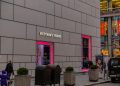 Cửa hàng Victoria's Secret trên đại lộ Lexington, New York năm 2012